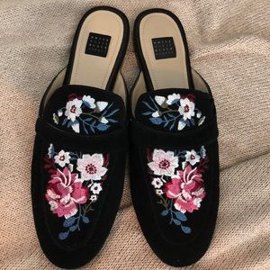 White House Black Market mules